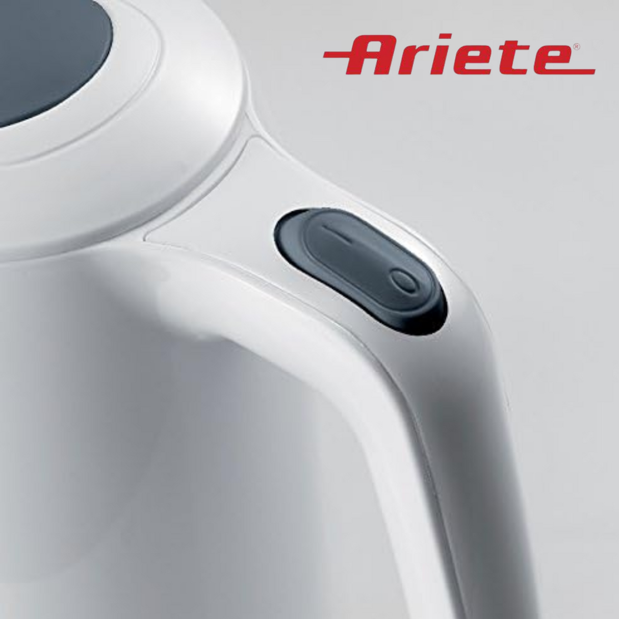 Ariete White Kettle - 2200 Watt, 1.7 Liters